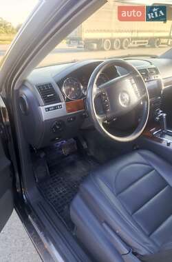 Позашляховик / Кросовер Volkswagen Touareg 2007 в 