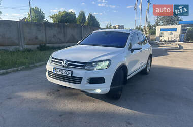 Внедорожник / Кроссовер Volkswagen Touareg 2012 в Запорожье