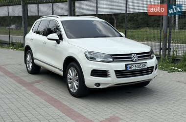 Позашляховик / Кросовер Volkswagen Touareg 2011 в Запоріжжі