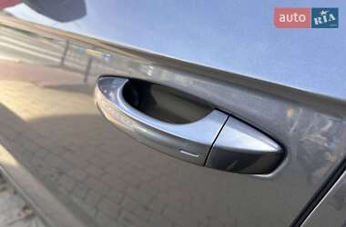 Внедорожник / Кроссовер Volkswagen Touareg 2021 в 