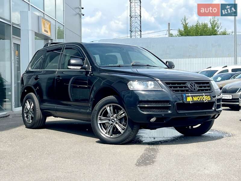 Внедорожник / Кроссовер Volkswagen Touareg 2006 в 