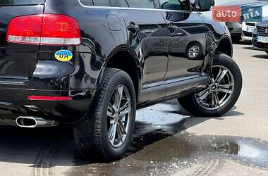 Внедорожник / Кроссовер Volkswagen Touareg 2006 в 
