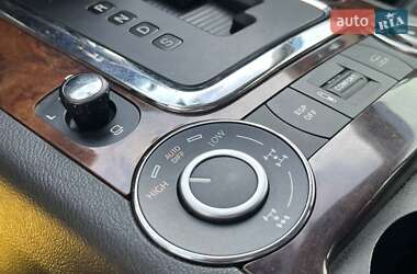 Внедорожник / Кроссовер Volkswagen Touareg 2006 в 