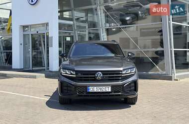 Внедорожник / Кроссовер Volkswagen Touareg 2023 в 