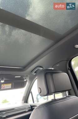 Внедорожник / Кроссовер Volkswagen Touareg 2022 в 