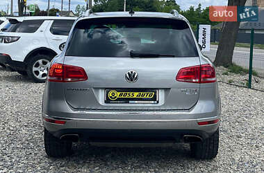 Внедорожник / Кроссовер Volkswagen Touareg 2017 в 