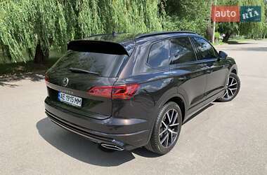 Внедорожник / Кроссовер Volkswagen Touareg 2023 в 