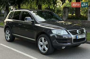 Позашляховик / Кросовер Volkswagen Touareg 2007 в 