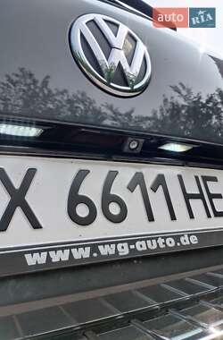 Позашляховик / Кросовер Volkswagen Touareg 2012 в  фото 19 Позашляховик / Кросовер Volkswagen Touareg 2012 в