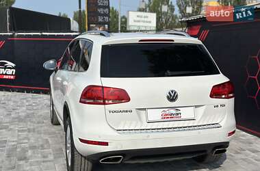 Позашляховик / Кросовер Volkswagen Touareg 2012 в 