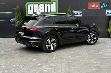 Внедорожник / Кроссовер Volkswagen Touareg 2020 в 