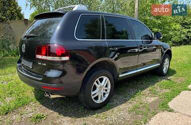 Позашляховик / Кросовер Volkswagen Touareg 2008 в Харкові