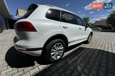 Внедорожник / Кроссовер Volkswagen Touareg 2018 в 