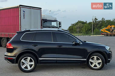 Внедорожник / Кроссовер Volkswagen Touareg 2016 в 