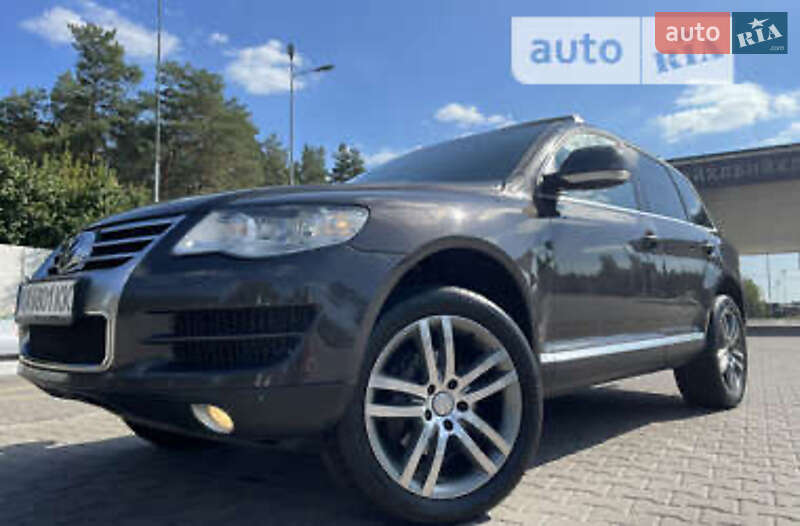 Внедорожник / Кроссовер Volkswagen Touareg 2007 в Сумах