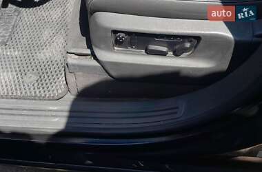 Позашляховик / Кросовер Volkswagen Touareg 2007 в 