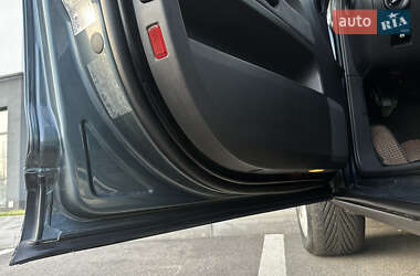 Позашляховик / Кросовер Volkswagen Touareg 2008 в 