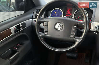 Позашляховик / Кросовер Volkswagen Touareg 2008 в 
