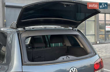 Позашляховик / Кросовер Volkswagen Touareg 2008 в 