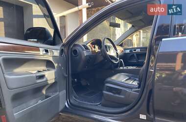 Внедорожник / Кроссовер Volkswagen Touareg 2008 в 