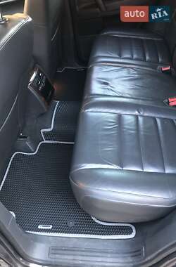 Внедорожник / Кроссовер Volkswagen Touareg 2008 в 