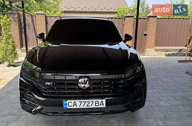 Позашляховик / Кросовер Volkswagen Touareg 2019 в Умані