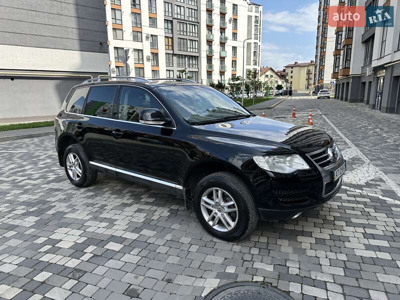 Внедорожник / Кроссовер Volkswagen Touareg 2008 в Ивано-Франковске