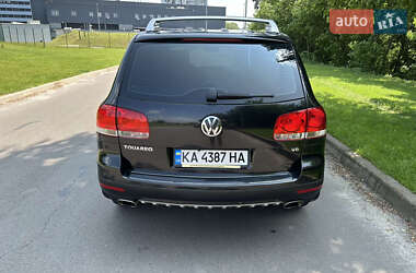 Внедорожник / Кроссовер Volkswagen Touareg 2007 в 