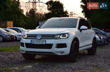 Внедорожник / Кроссовер Volkswagen Touareg 2012 в 