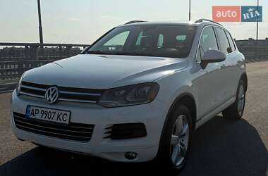 Внедорожник / Кроссовер Volkswagen Touareg 2011 в Запорожье