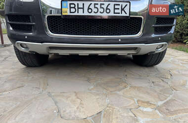 Внедорожник / Кроссовер Volkswagen Touareg 2007 в 