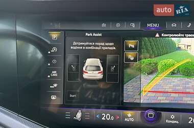 Внедорожник / Кроссовер Volkswagen Touareg 2020 в 