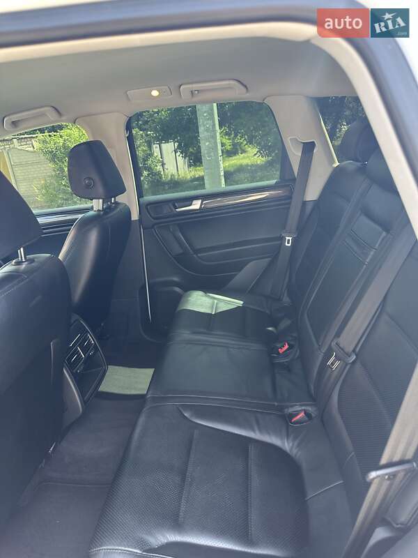 Позашляховик / Кросовер Volkswagen Touareg 2013 в Запоріжжі фото 41 Позашляховик / Кросовер Volkswagen Touareg 2013 в Запоріжжі