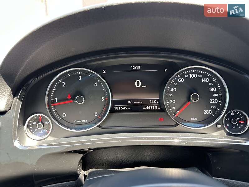 Позашляховик / Кросовер Volkswagen Touareg 2013 в Запоріжжі фото 26 Позашляховик / Кросовер Volkswagen Touareg 2013 в Запоріжжі