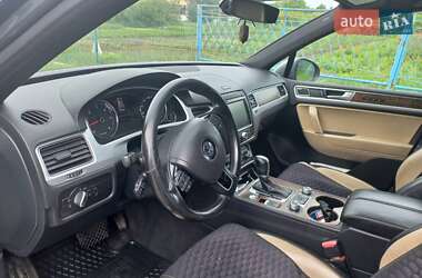 Внедорожник / Кроссовер Volkswagen Touareg 2017 в 