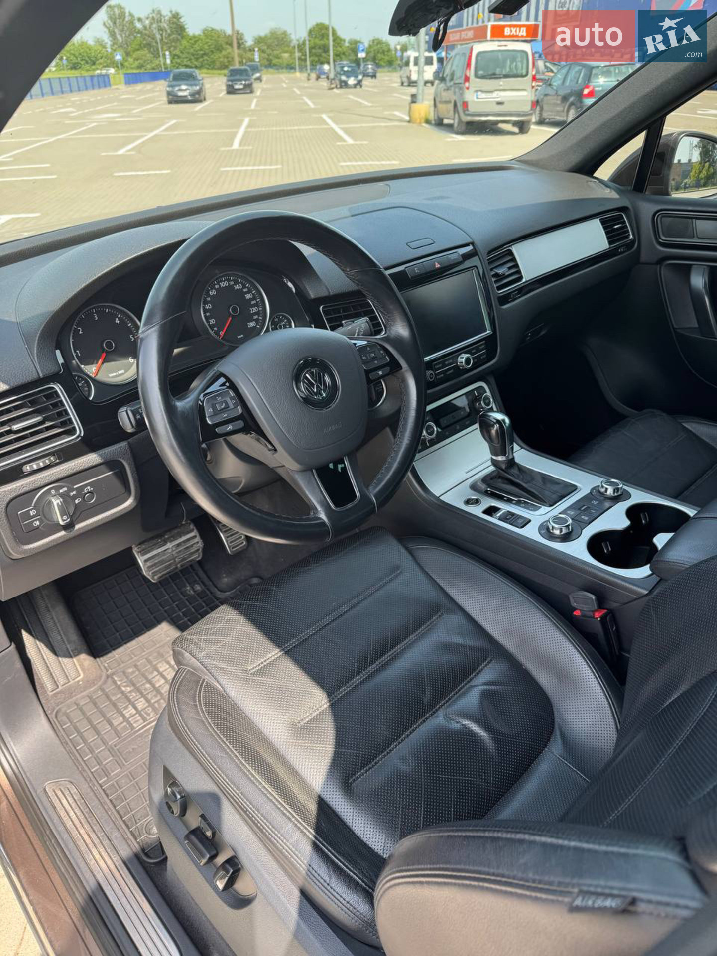 2010 Volkswagen Touareg - мініатюра 6