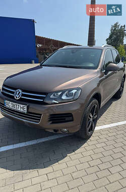 Внедорожник / Кроссовер Volkswagen Touareg 2010 в 