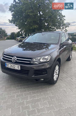 Позашляховик / Кросовер Volkswagen Touareg 2012 в Трускавці