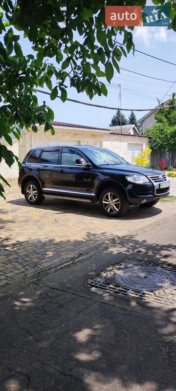 Внедорожник / Кроссовер Volkswagen Touareg 2008 в Одессе