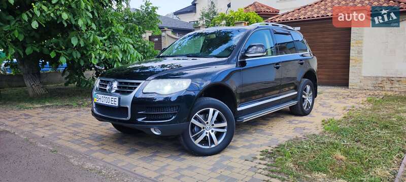 Внедорожник / Кроссовер Volkswagen Touareg 2008 в Одессе