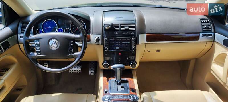 Внедорожник / Кроссовер Volkswagen Touareg 2008 в Одессе