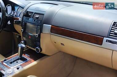 Позашляховик / Кросовер Volkswagen Touareg 2008 в 