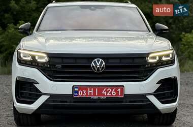 Внедорожник / Кроссовер Volkswagen Touareg 2022 в Гнивани