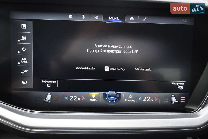 Внедорожник / Кроссовер Volkswagen Touareg 2018 в Одессе