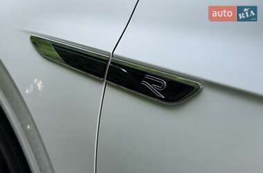 Позашляховик / Кросовер Volkswagen Touareg 2022 в 