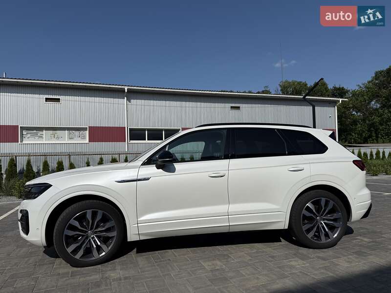 Внедорожник / Кроссовер Volkswagen Touareg 2019 в Луцке