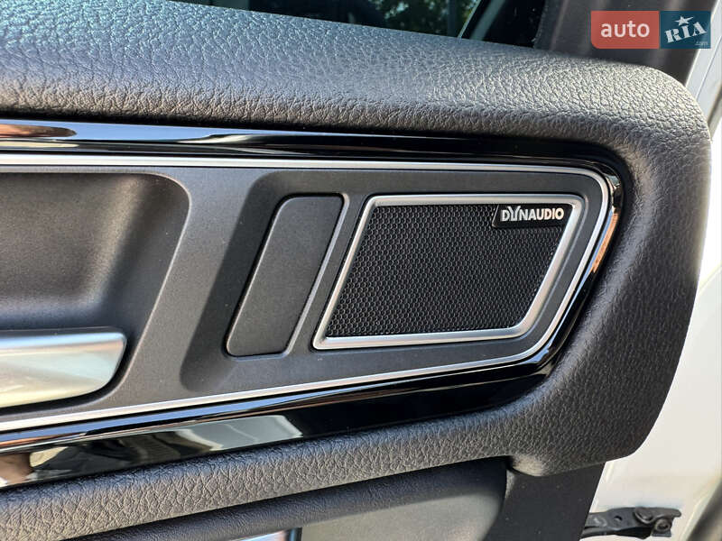 Внедорожник / Кроссовер Volkswagen Touareg 2016 в Дрогобыче