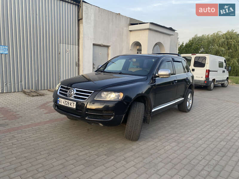 Позашляховик / Кросовер Volkswagen Touareg 2006 в Тростянці