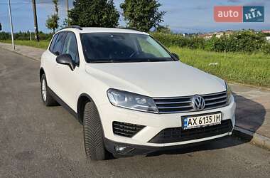 Позашляховик / Кросовер Volkswagen Touareg 2016 в Харкові