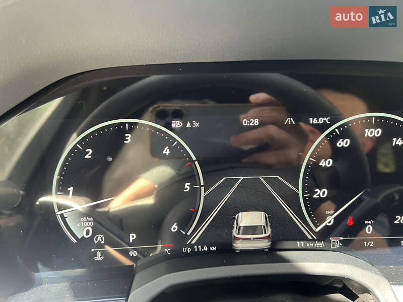 Позашляховик / Кросовер Volkswagen Touareg 2025 в Харкові